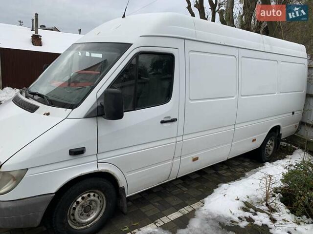 Білий Мерседес Sprinter, об'ємом двигуна 2.15 л та пробігом 40 тис. км за 6500 $, фото 3 на Automoto.ua
