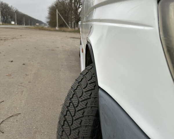 Білий Мерседес Sprinter, об'ємом двигуна 2.15 л та пробігом 358 тис. км за 10300 $, фото 7 на Automoto.ua