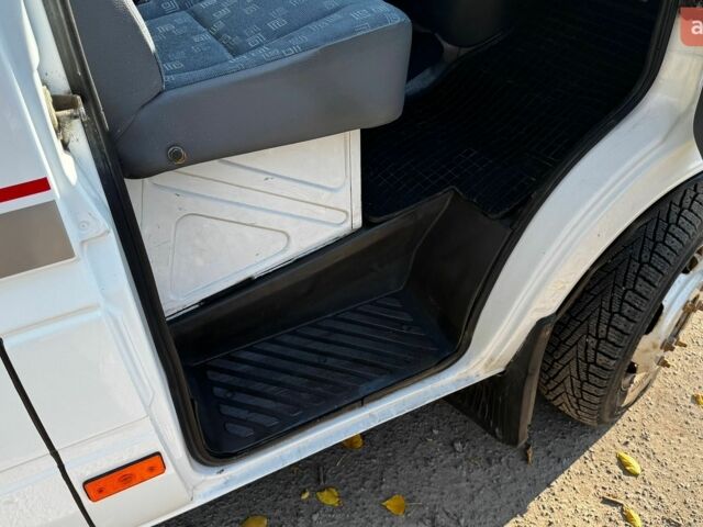 Белый Мерседес Sprinter, объемом двигателя 2.2 л и пробегом 485 тыс. км за 12000 $, фото 32 на Automoto.ua