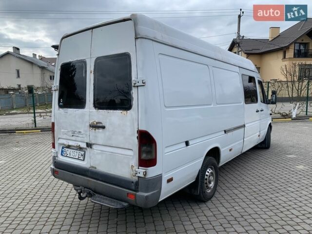 Белый Мерседес Sprinter, объемом двигателя 2.15 л и пробегом 191 тыс. км за 6750 $, фото 4 на Automoto.ua