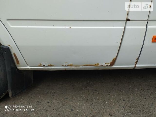 Белый Мерседес Sprinter, объемом двигателя 2.1 л и пробегом 600 тыс. км за 5500 $, фото 7 на Automoto.ua