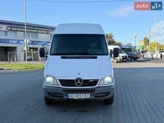 Білий Мерседес Sprinter, об'ємом двигуна 2.15 л та пробігом 300 тис. км за 7700 $, фото 3 на Automoto.ua