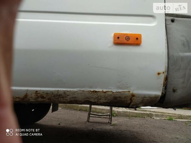 Белый Мерседес Sprinter, объемом двигателя 2.1 л и пробегом 600 тыс. км за 5500 $, фото 1 на Automoto.ua