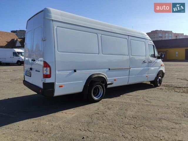 Белый Мерседес Sprinter, объемом двигателя 0 л и пробегом 260 тыс. км за 22500 $, фото 50 на Automoto.ua