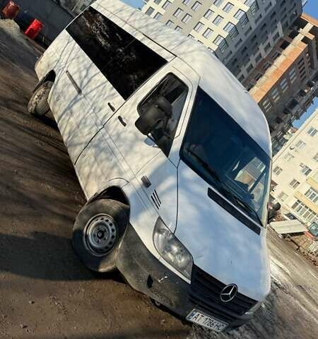 Білий Мерседес Sprinter, об'ємом двигуна 0 л та пробігом 550 тис. км за 6650 $, фото 6 на Automoto.ua