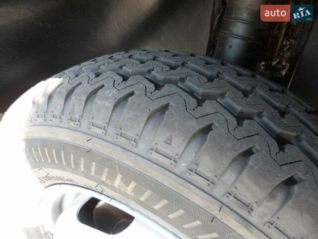 Белый Мерседес Sprinter, объемом двигателя 2.7 л и пробегом 658 тыс. км за 12800 $, фото 25 на Automoto.ua