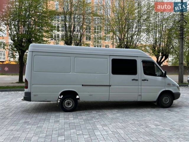 Білий Мерседес Sprinter, об'ємом двигуна 2.69 л та пробігом 363 тис. км за 8800 $, фото 13 на Automoto.ua