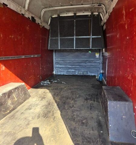 Білий Мерседес Sprinter, об'ємом двигуна 2.7 л та пробігом 444 тис. км за 15500 $, фото 32 на Automoto.ua