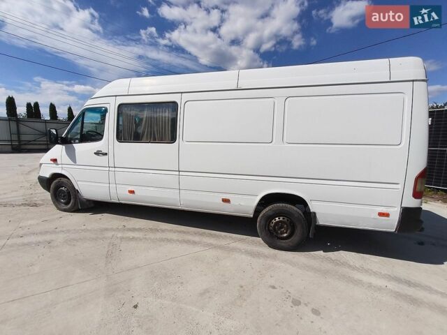 Белый Мерседес Sprinter, объемом двигателя 2.7 л и пробегом 183 тыс. км за 7800 $, фото 8 на Automoto.ua