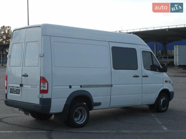 Белый Мерседес Sprinter, объемом двигателя 2.7 л и пробегом 658 тыс. км за 12800 $, фото 9 на Automoto.ua