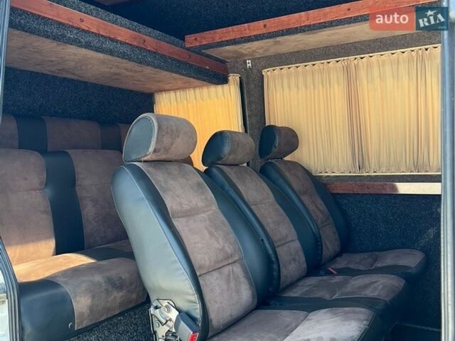 Білий Мерседес Sprinter, об'ємом двигуна 2.7 л та пробігом 404 тис. км за 9500 $, фото 34 на Automoto.ua