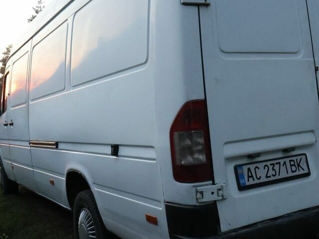 Білий Мерседес Sprinter, об'ємом двигуна 2.2 л та пробігом 623 тис. км за 8500 $, фото 4 на Automoto.ua