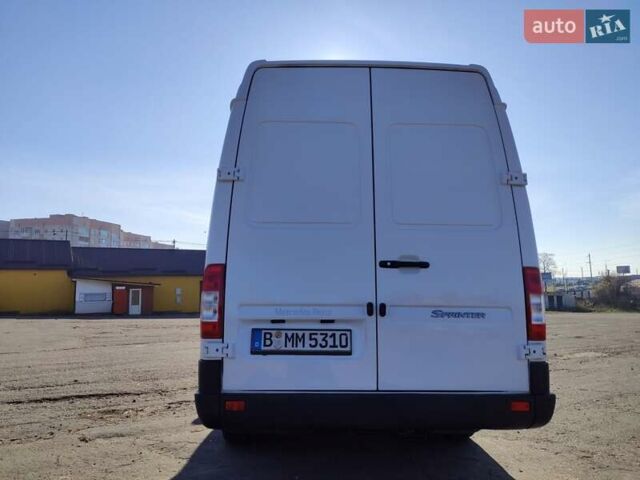 Белый Мерседес Sprinter, объемом двигателя 0 л и пробегом 260 тыс. км за 22500 $, фото 37 на Automoto.ua