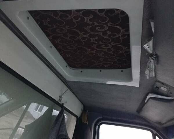 Білий Мерседес Sprinter, об'ємом двигуна 2.69 л та пробігом 500 тис. км за 10000 $, фото 7 на Automoto.ua