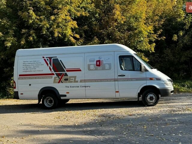 Белый Мерседес Sprinter, объемом двигателя 2.2 л и пробегом 485 тыс. км за 12000 $, фото 6 на Automoto.ua