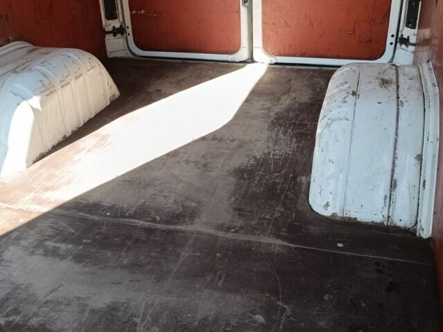 Білий Мерседес Sprinter, об'ємом двигуна 2.2 л та пробігом 501 тис. км за 11500 $, фото 16 на Automoto.ua