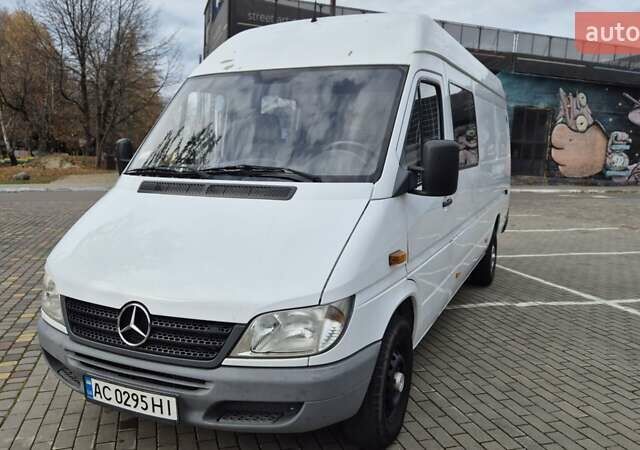 Белый Мерседес Sprinter, объемом двигателя 2.2 л и пробегом 264 тыс. км за 9900 $, фото 32 на Automoto.ua