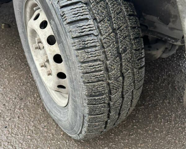 Білий Мерседес Sprinter, об'ємом двигуна 2.7 л та пробігом 338 тис. км за 7500 $, фото 18 на Automoto.ua