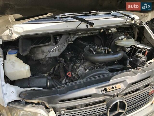 Білий Мерседес Sprinter, об'ємом двигуна 2.15 л та пробігом 474 тис. км за 9200 $, фото 19 на Automoto.ua