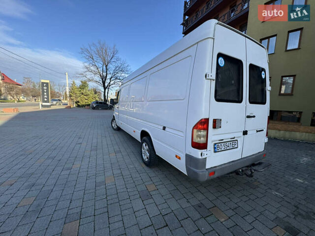 Белый Мерседес Sprinter, объемом двигателя 2.15 л и пробегом 530 тыс. км за 9400 $, фото 8 на Automoto.ua