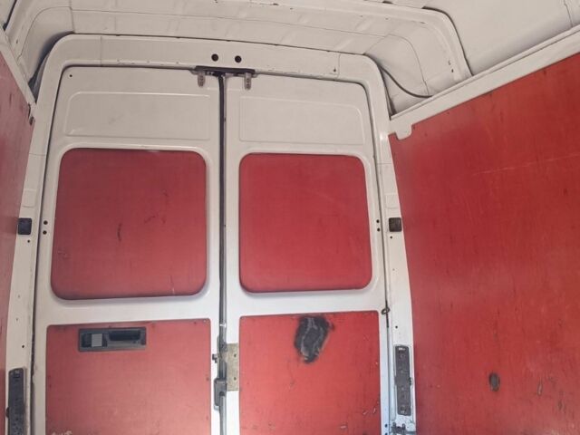 Білий Мерседес Sprinter, об'ємом двигуна 2.2 л та пробігом 501 тис. км за 11500 $, фото 19 на Automoto.ua