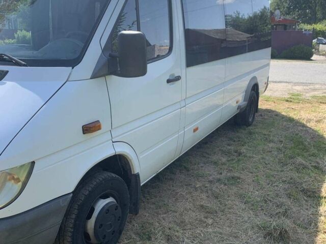 Білий Мерседес Sprinter, об'ємом двигуна 2.7 л та пробігом 220 тис. км за 17000 $, фото 9 на Automoto.ua