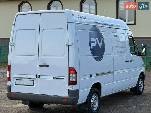 Белый Мерседес Sprinter, объемом двигателя 2.2 л и пробегом 311 тыс. км за 10300 $, фото 10 на Automoto.ua
