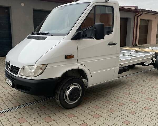 Білий Мерседес Sprinter, об'ємом двигуна 2.2 л та пробігом 430 тис. км за 9900 $, фото 4 на Automoto.ua