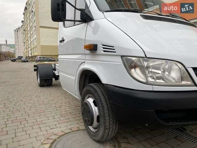 Білий Мерседес Sprinter, об'ємом двигуна 2.2 л та пробігом 430 тис. км за 9900 $, фото 6 на Automoto.ua