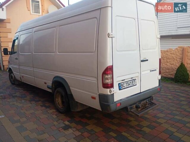 Белый Мерседес Sprinter, объемом двигателя 2.7 л и пробегом 564 тыс. км за 13500 $, фото 2 на Automoto.ua