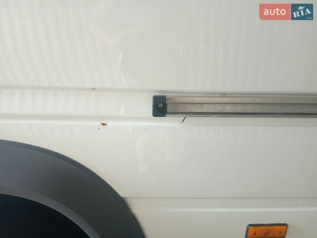 Белый Мерседес Sprinter, объемом двигателя 2.69 л и пробегом 618 тыс. км за 11000 $, фото 12 на Automoto.ua