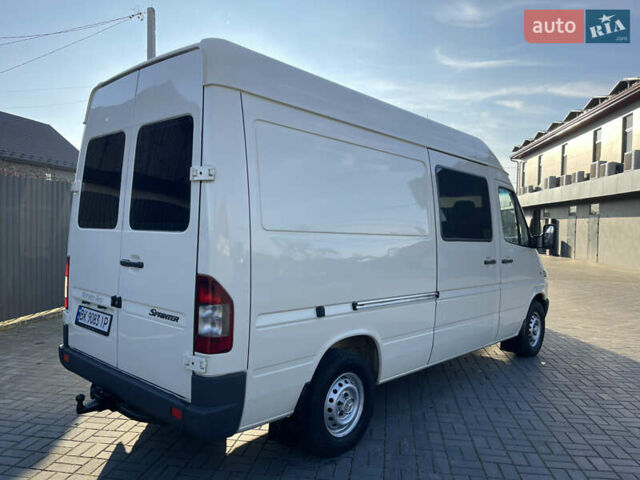 Белый Мерседес Sprinter, объемом двигателя 2.7 л и пробегом 545 тыс. км за 11400 $, фото 5 на Automoto.ua