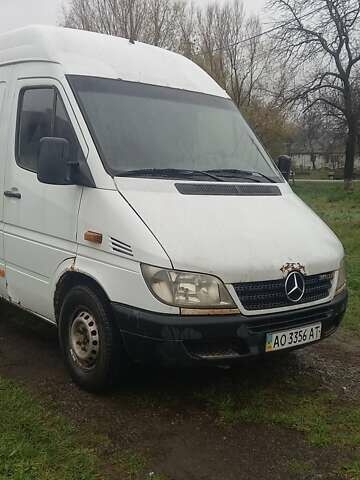 Білий Мерседес Sprinter, об'ємом двигуна 2.15 л та пробігом 282 тис. км за 5000 $, фото 1 на Automoto.ua