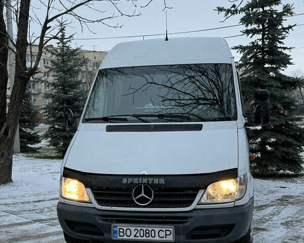 Білий Мерседес Sprinter, об'ємом двигуна 2.69 л та пробігом 999 тис. км за 10500 $, фото 1 на Automoto.ua