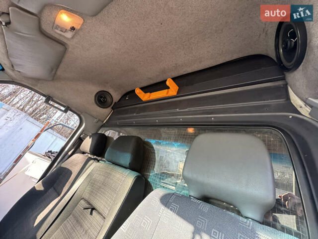 Белый Мерседес Sprinter, объемом двигателя 2.15 л и пробегом 530 тыс. км за 9400 $, фото 13 на Automoto.ua