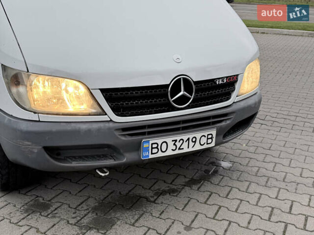 Мерседес Sprinter 2004 у Хмельницькому на Automoto.ua Білий Мерседес Sprinter, об'ємом двигуна 2.15 л та пробігом 200 тис. км за 7400 $, фото 4 на Automoto.ua
