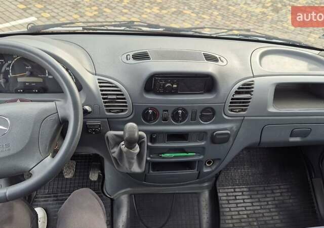 Белый Мерседес Sprinter, объемом двигателя 2.2 л и пробегом 264 тыс. км за 9900 $, фото 21 на Automoto.ua