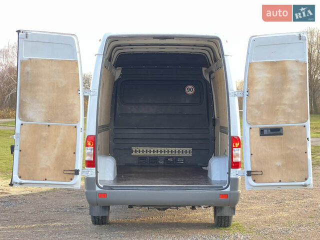 Белый Мерседес Sprinter, объемом двигателя 2.2 л и пробегом 311 тыс. км за 10300 $, фото 14 на Automoto.ua