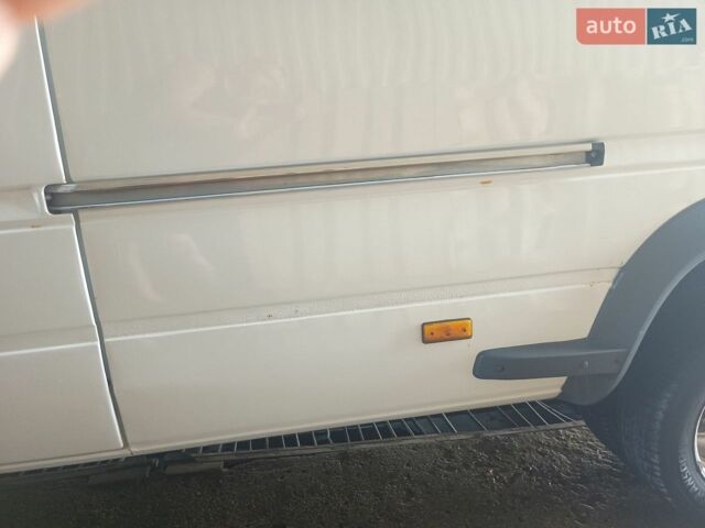 Белый Мерседес Sprinter, объемом двигателя 2.69 л и пробегом 618 тыс. км за 11000 $, фото 14 на Automoto.ua