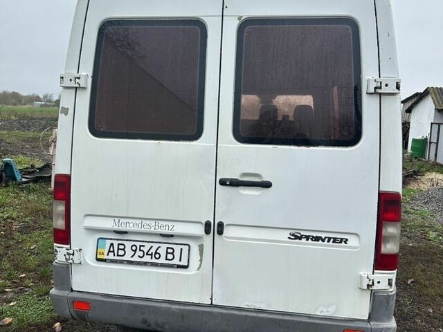 Білий Мерседес Sprinter, об'ємом двигуна 2.2 л та пробігом 288 тис. км за 8200 $, фото 4 на Automoto.ua