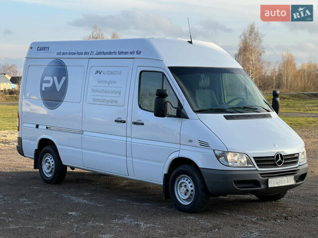 Белый Мерседес Sprinter, объемом двигателя 2.2 л и пробегом 311 тыс. км за 10300 $, фото 41 на Automoto.ua