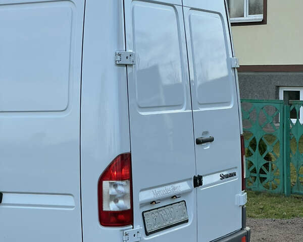 Белый Мерседес Sprinter, объемом двигателя 2.2 л и пробегом 311 тыс. км за 10300 $, фото 51 на Automoto.ua