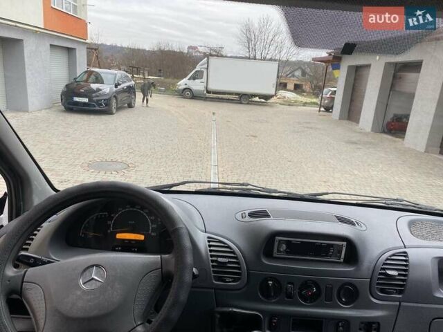 Білий Мерседес Sprinter, об'ємом двигуна 2.2 л та пробігом 430 тис. км за 9900 $, фото 21 на Automoto.ua