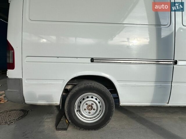 Белый Мерседес Sprinter, объемом двигателя 2.15 л и пробегом 505 тыс. км за 7700 $, фото 21 на Automoto.ua
