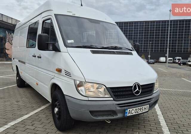 Белый Мерседес Sprinter, объемом двигателя 2.2 л и пробегом 264 тыс. км за 9900 $, фото 7 на Automoto.ua