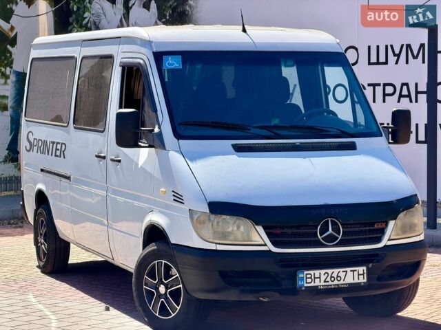 Белый Мерседес Sprinter, объемом двигателя 2.15 л и пробегом 280 тыс. км за 7200 $, фото 2 на Automoto.ua