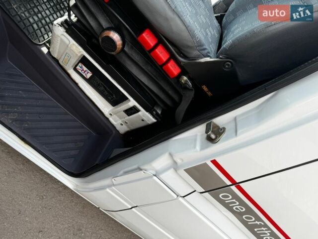 Білий Мерседес Sprinter, об'ємом двигуна 2.7 л та пробігом 399 тис. км за 12300 $, фото 33 на Automoto.ua