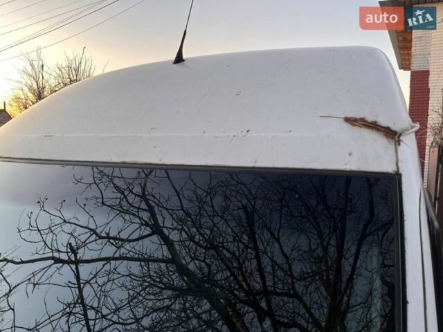 Белый Мерседес Sprinter, объемом двигателя 2.15 л и пробегом 770 тыс. км за 6500 $, фото 6 на Automoto.ua