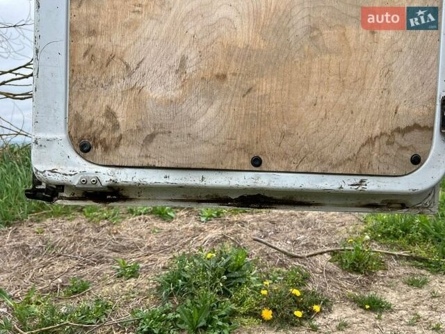 Белый Мерседес Sprinter, объемом двигателя 2.15 л и пробегом 317 тыс. км за 6500 $, фото 15 на Automoto.ua