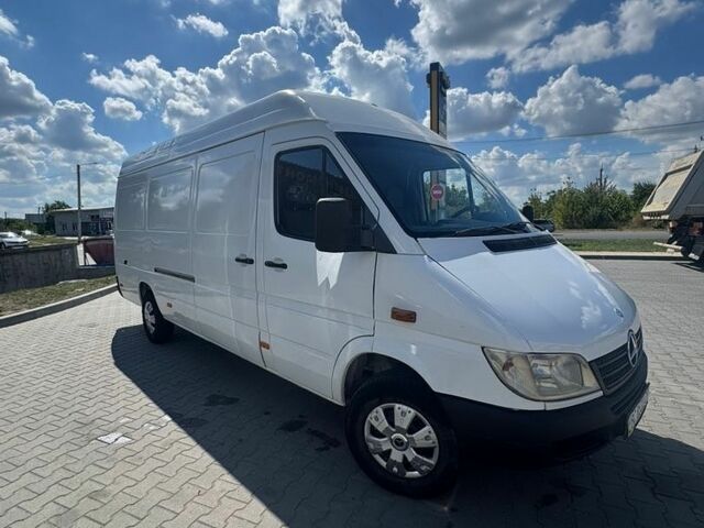 Білий Мерседес Sprinter, об'ємом двигуна 2.1 л та пробігом 690 тис. км за 7999 $, фото 1 на Automoto.ua